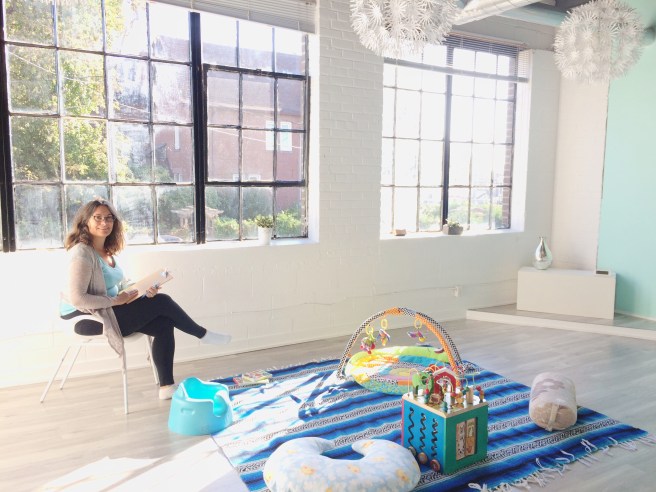 childcare-at-yoga-mamas-elaine